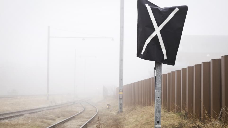 Vi sætter hætte over de gamle signaler