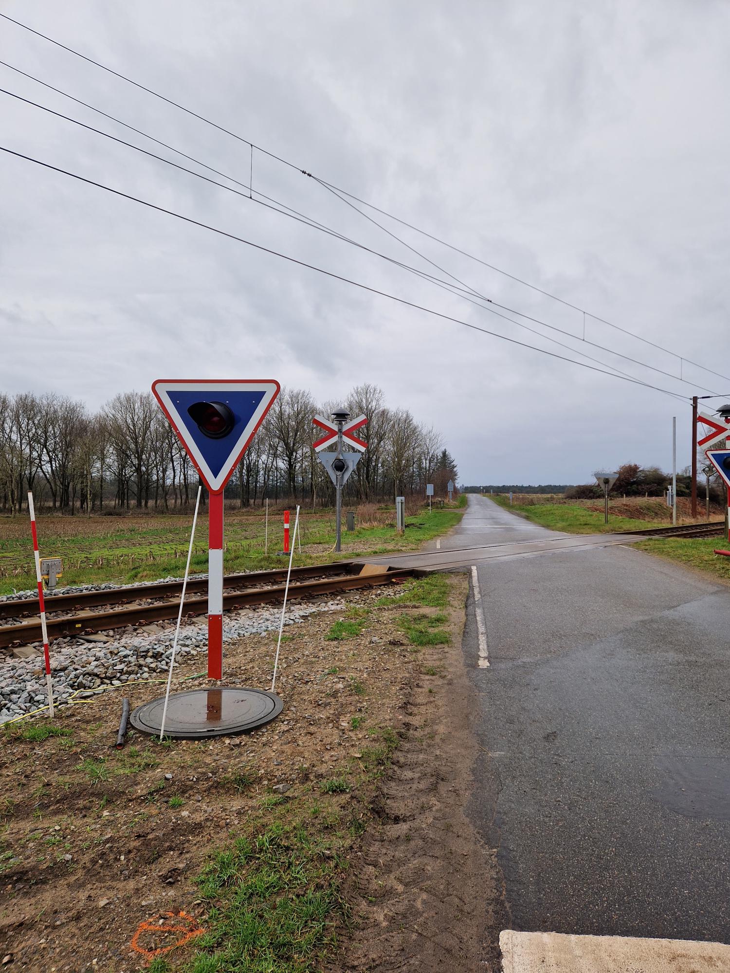 Overkørsel med advarselsanlæg
